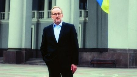 Володимир Петрів