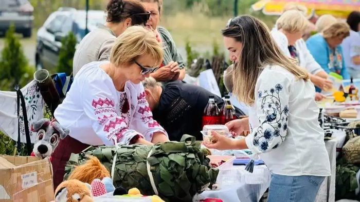 У селі на Рівненщині зібрали понад 67 тисяч гривень для українських захисників