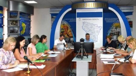 засідання комісії, яка визначає підприємства, що мають право на часткову компенсацію вартості дизельного палива в рамках обласної програми