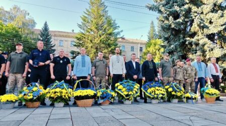 У Рівному 35-ий День Незалежності України розпочали із вшанували пам’яті Героїв