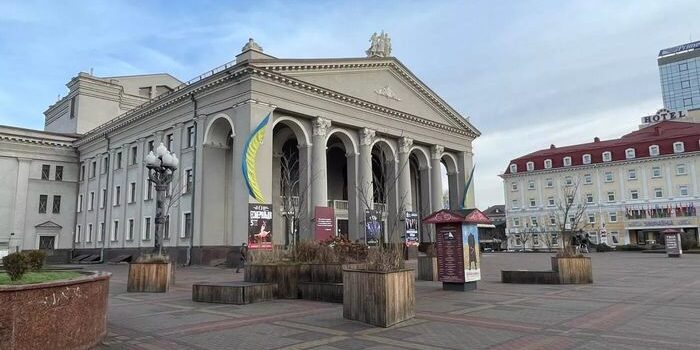 Рівненський театр