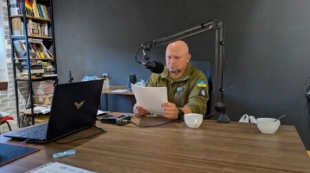 Зали та підземелля музею на Рівненщині зазвучали голосами ветеранів і військових