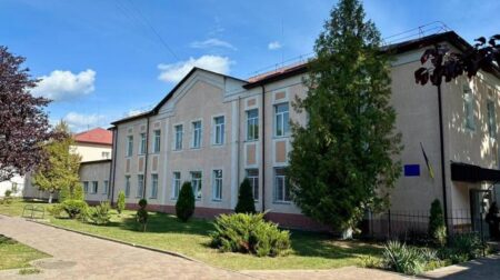 Як ліцей на Рівненщині готується стати академічним