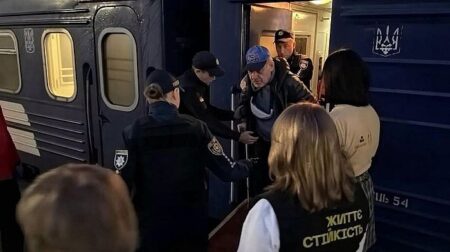 На Дубенщину прибули 25 евакуйованих жителів прифронтових територій